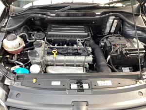 Volkswagen Polo Vivo hatch 1.6 Comfortline auto - Image 21