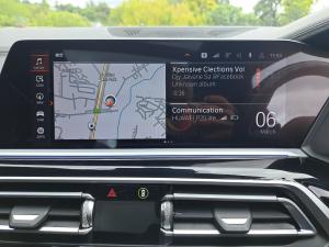 BMW X7 M50i - Image 13