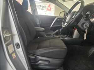 Toyota RAV4 2.0 GX auto - Image 15