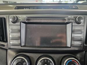 Toyota RAV4 2.0 GX auto - Image 12