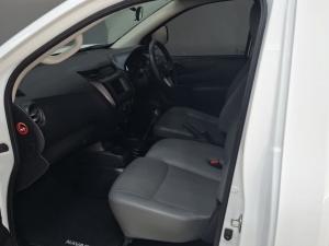 Nissan Navara 2.5DE XE S/C - Image 7
