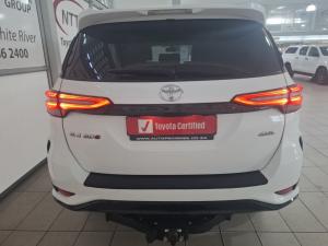 Toyota Fortuner 2.4GD-6 4X4 automatic - Image 5