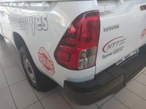 Toyota Hilux 2.4 GD-6 RB SRS/C - Image 19