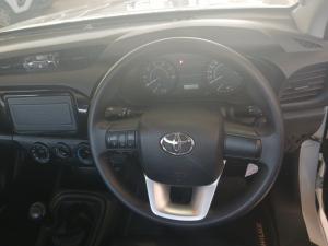 Toyota Hilux 2.4 GD-6 RB SRS/C - Image 8