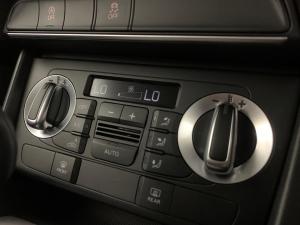 Audi Q3 2.0T FSI Quatt Stronic - Image 7