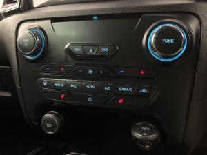 Ford Everest 2.0D BI-TURBO LTD 4X4 automatic - Image 9