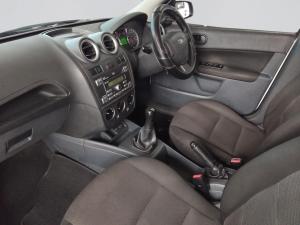 Ford Ikon 1.6 Ambiente - Image 3