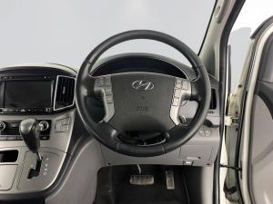 Hyundai H-1 2.5 Crdi A/T/ 2.5 Elite automatic - Image 11