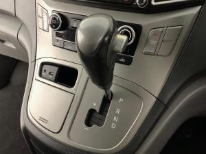 Hyundai H-1 2.5 Crdi A/T/ 2.5 Elite automatic - Image 7