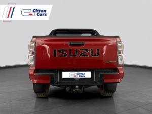 Isuzu D-MAX 1.9 Ddi HR X-RIDER automatic D/C - Image 6
