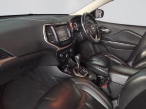 Jeep Cherokee 3.2 Limited AWD automatic - Image 3