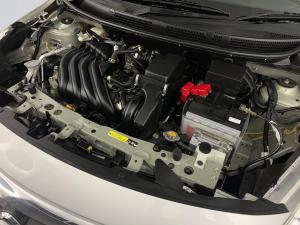 Nissan Almera 1.5 Acenta automatic - Image 16