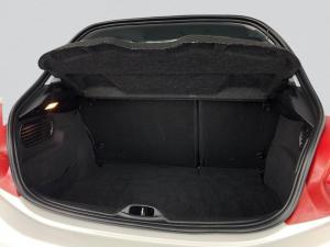Peugeot 208 1.6 VTiActive automatic 5-Door - Image 15