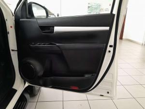 Toyota Hilux 2.4 GD-6 RB RaiderD/C - Image 14