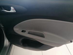 Kia Pegas 1.4 EX - Image 15