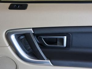 Land Rover Discovery Sport HSE TD4 - Image 25