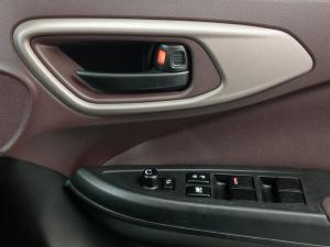 Suzuki Fronx 1.5 GL auto - Image 12