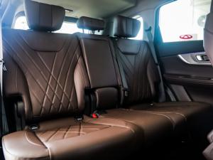 Chery Tiggo 8 Pro Max 2.0TGDI 390T Executive AWD - Image 19