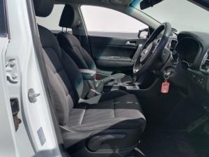 Ford Ranger 2.2TDCi double cab 4x4 XLS auto - Image 8