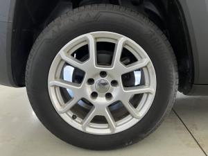 Jeep Renegade 1.4T Limited - Image 9