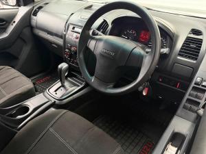 Isuzu D-Max 250 double cab Hi-Ride auto - Image 7