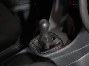 Volkswagen Polo Vivo hatch 1.4 - Image 14