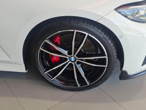 BMW 3 Series 320i Mzansi Edition - Image 7