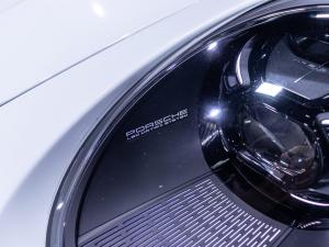 Porsche 911 Carrera GTS cabriolet manual - Image 3