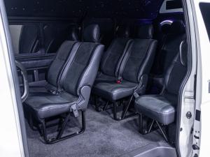 Toyota Quantum 2.7 GL 14-seater bus - Image 16