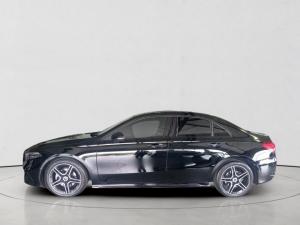 Mercedes-Benz A-Class A200 sedan AMG Line - Image 4