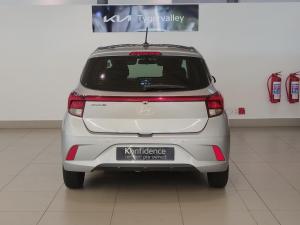 Hyundai Grand i10 1.0 Premium hatch - Image 10