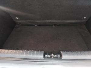 Hyundai Grand i10 1.0 Premium hatch - Image 19