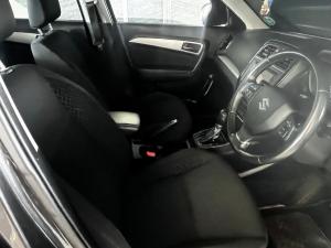 Suzuki Vitara Brezza 1.5 GLX auto - Image 5