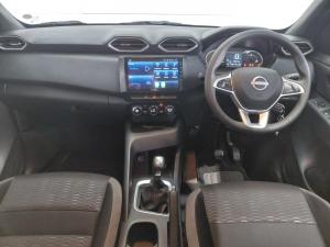Nissan Magnite 1.0 Visia auto - Image 12