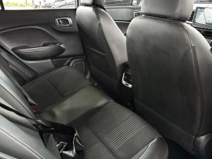 Hyundai Venue 1.0T Fluid auto - Image 16