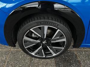 Peugeot 208 1.2T GT - Image 5