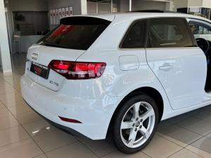 Audi A3 Sportback 30TFSI S line - Image 9
