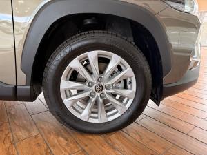 Toyota Corolla Cross 1.8 HEV XS - Image 10