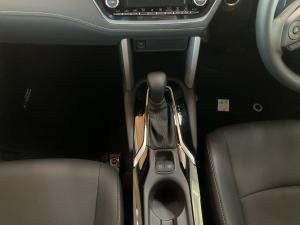 Toyota Corolla Cross 1.8 HEV XS - Image 12