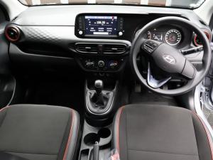 Hyundai Grand i10 1.0 Premium hatch - Image 8