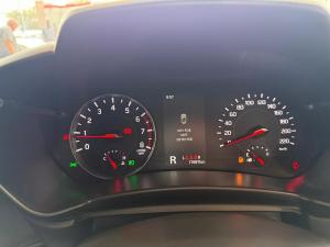 Suzuki Swift 1.2 GLX auto - Image 15