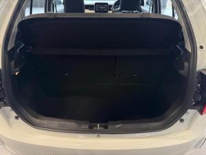 Suzuki Ignis 1.2 GLX manual - Image 11