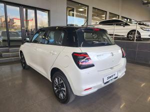 Suzuki Swift 1.2 GLX auto - Image 6
