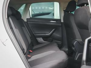 Volkswagen Polo hatch 1.0TSI Life manual - Image 16