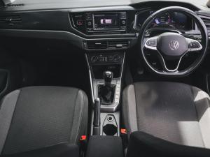 Volkswagen Polo hatch 1.0TSI Life manual - Image 25