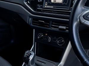 Volkswagen Polo hatch 1.0TSI Life manual - Image 8