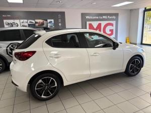 Mazda Mazda2 1.5 Individual - Image 2