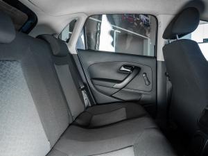 Volkswagen Polo Vivo hatch 1.4 Life - Image 21