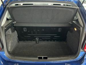 Volkswagen Polo Vivo hatch 1.6 Life - Image 16