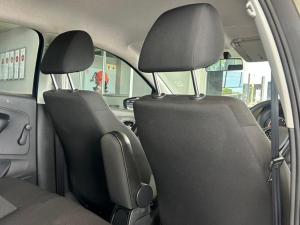 Volkswagen Polo Vivo hatch 1.6 Life - Image 20